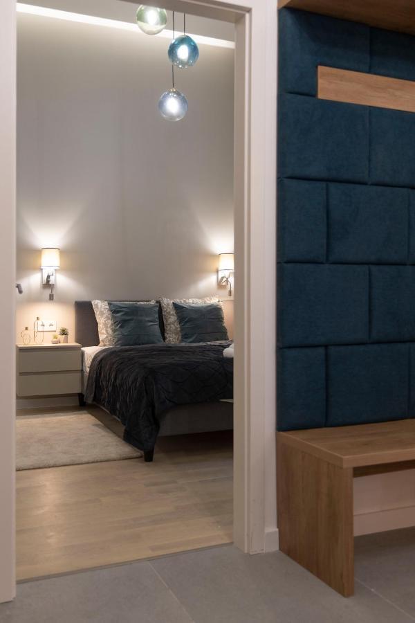 Luxurious & Spacious Central Residence With Balcony Budapest Bagian luar foto